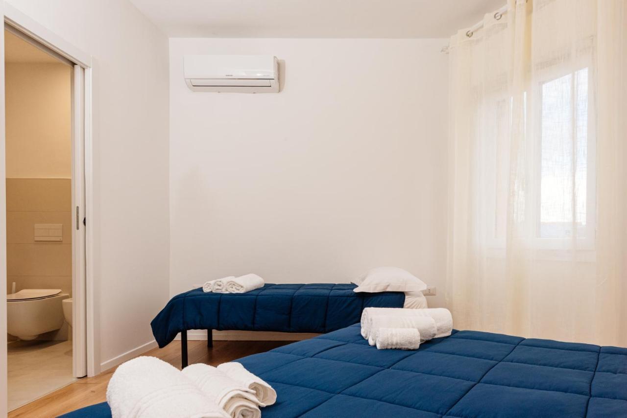 Hotel La Casa Di Ambra Porto Torres Esterno foto